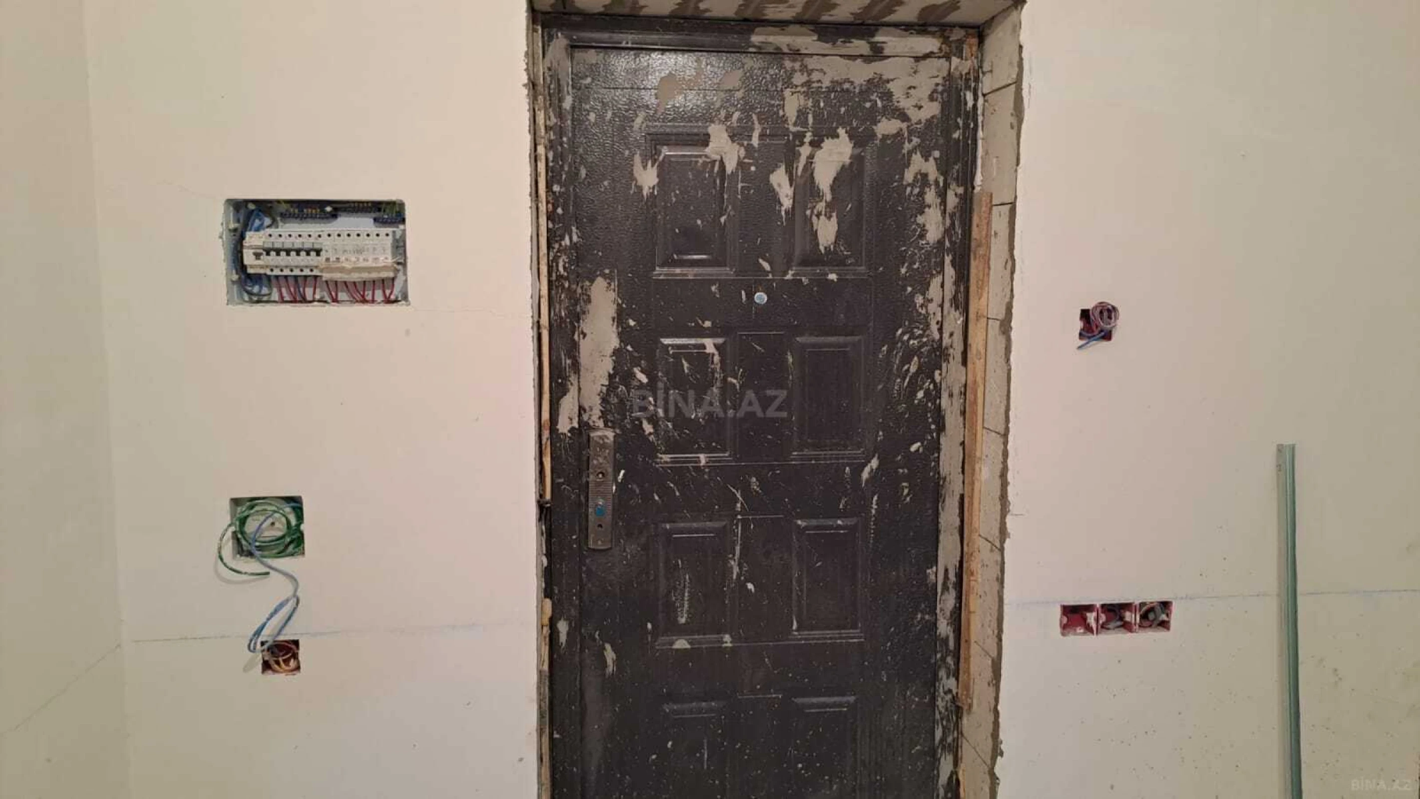 Satılır 3 otaqlı mənzil 100 m²