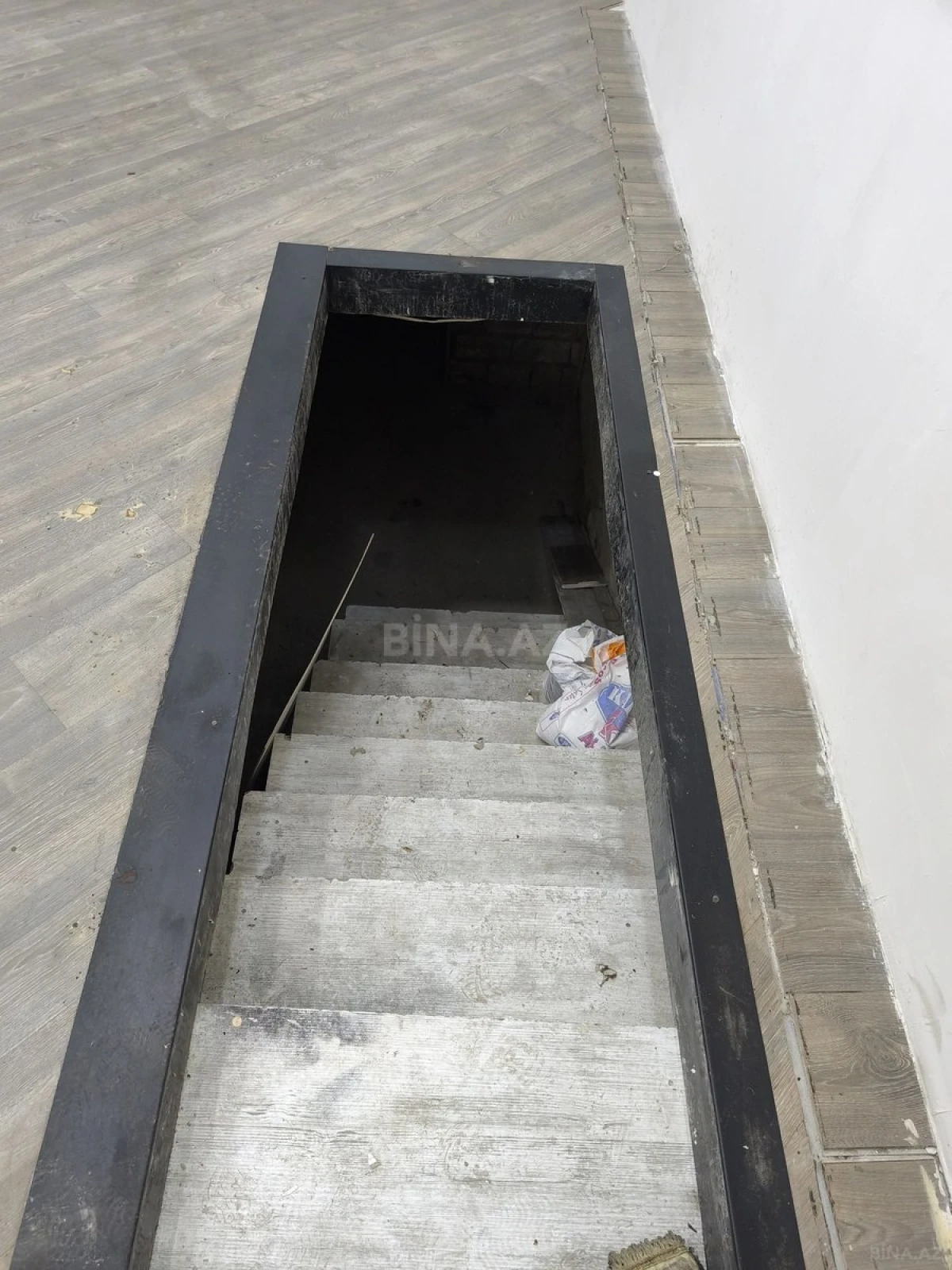 Kirayə verilir obyekt 54 m²