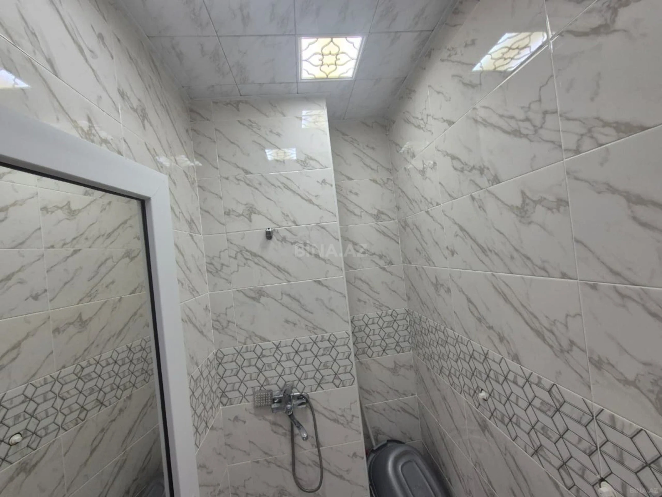 Satılır 2 otaqlı mənzil 56 m²