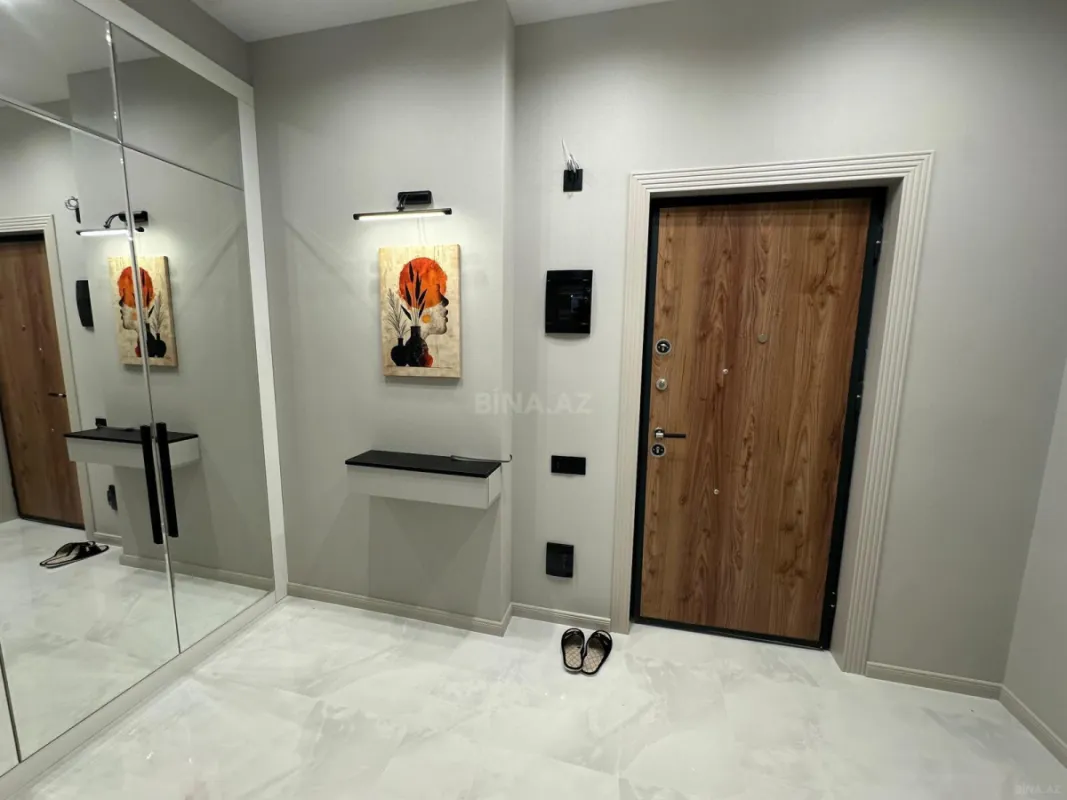 Satılır 2 otaqlı mənzil 55 m²