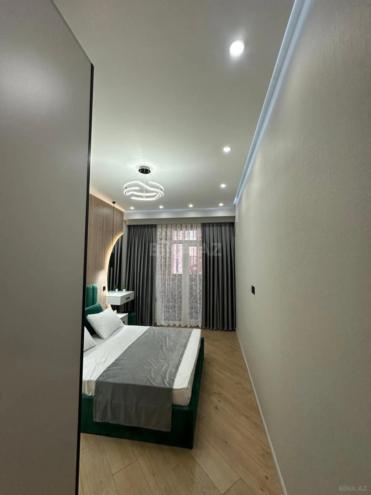 Satılır 2 otaqlı mənzil 55 m²