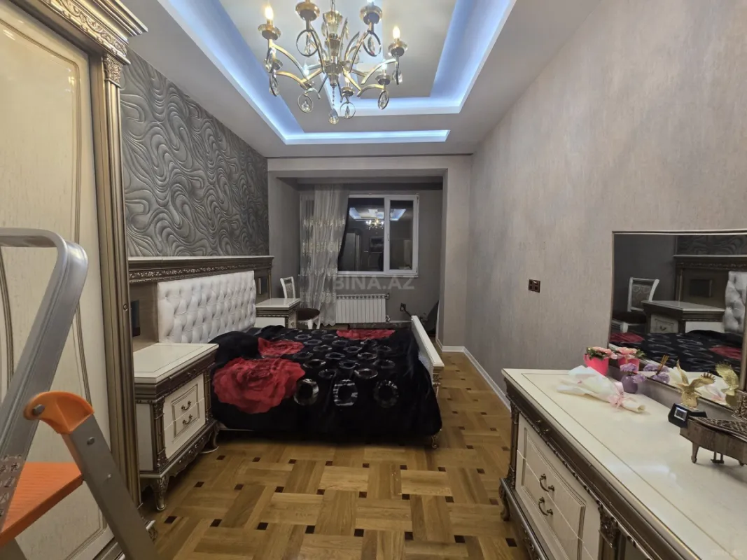 Satılır 3 otaqlı mənzil 96 m²