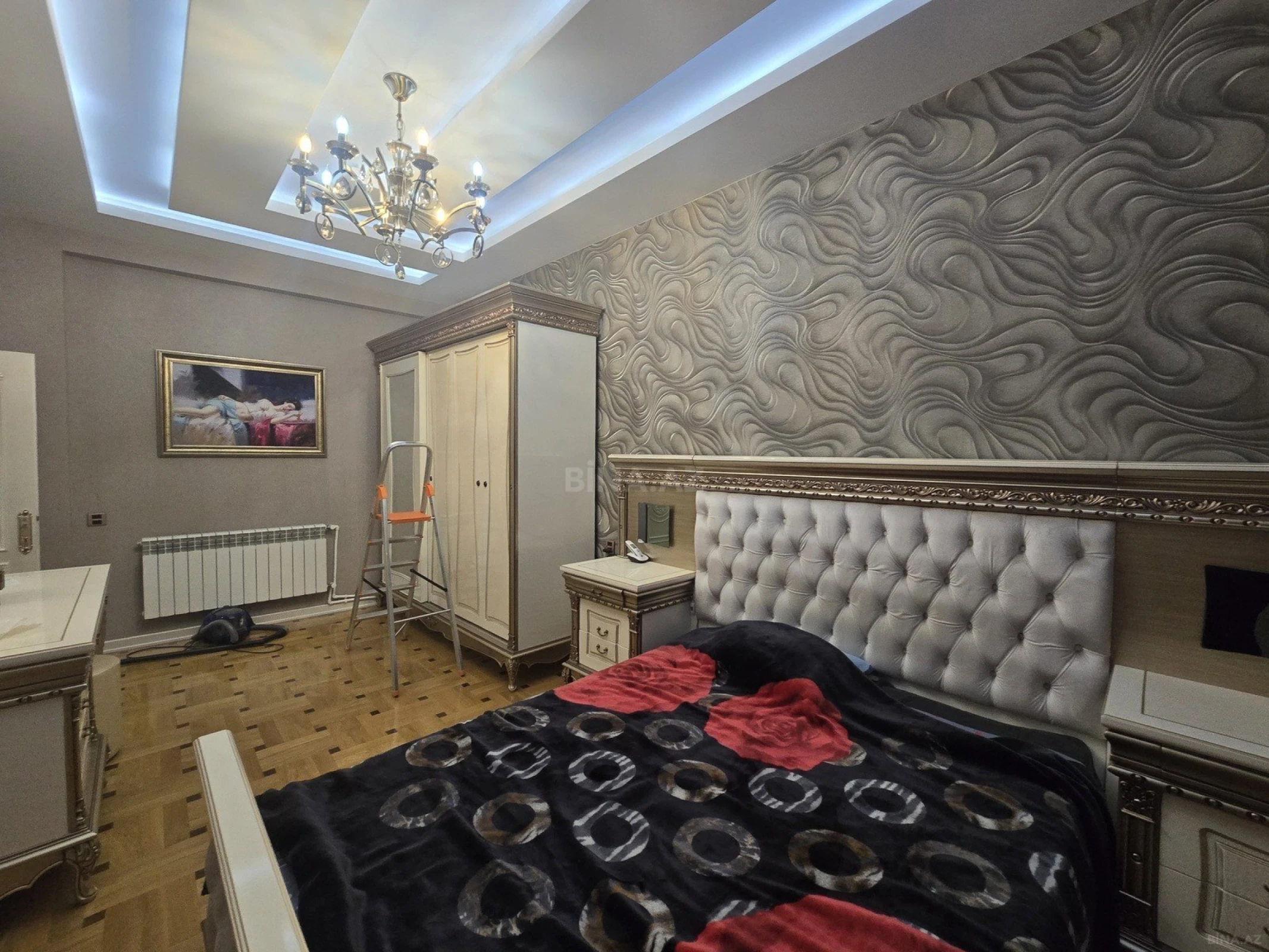 Satılır 3 otaqlı mənzil 96 m²