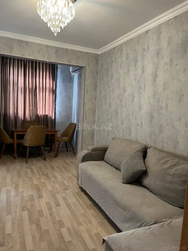 Kirayə verilir 2 otaqlı mənzil 60 m²