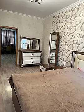 Kirayə verilir 2 otaqlı mənzil 60 m²