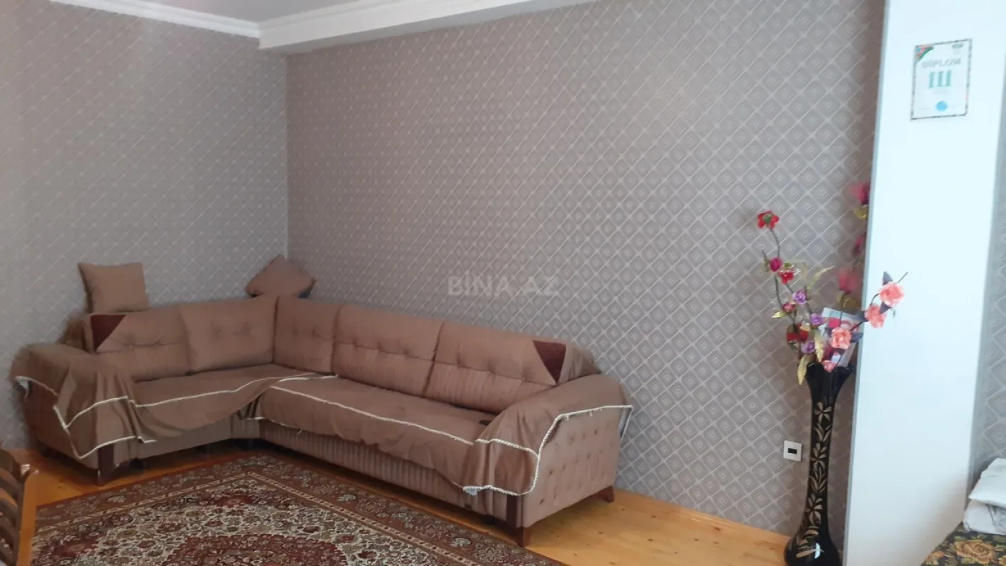 Satılır 2 otaqlı mənzil 47 m²