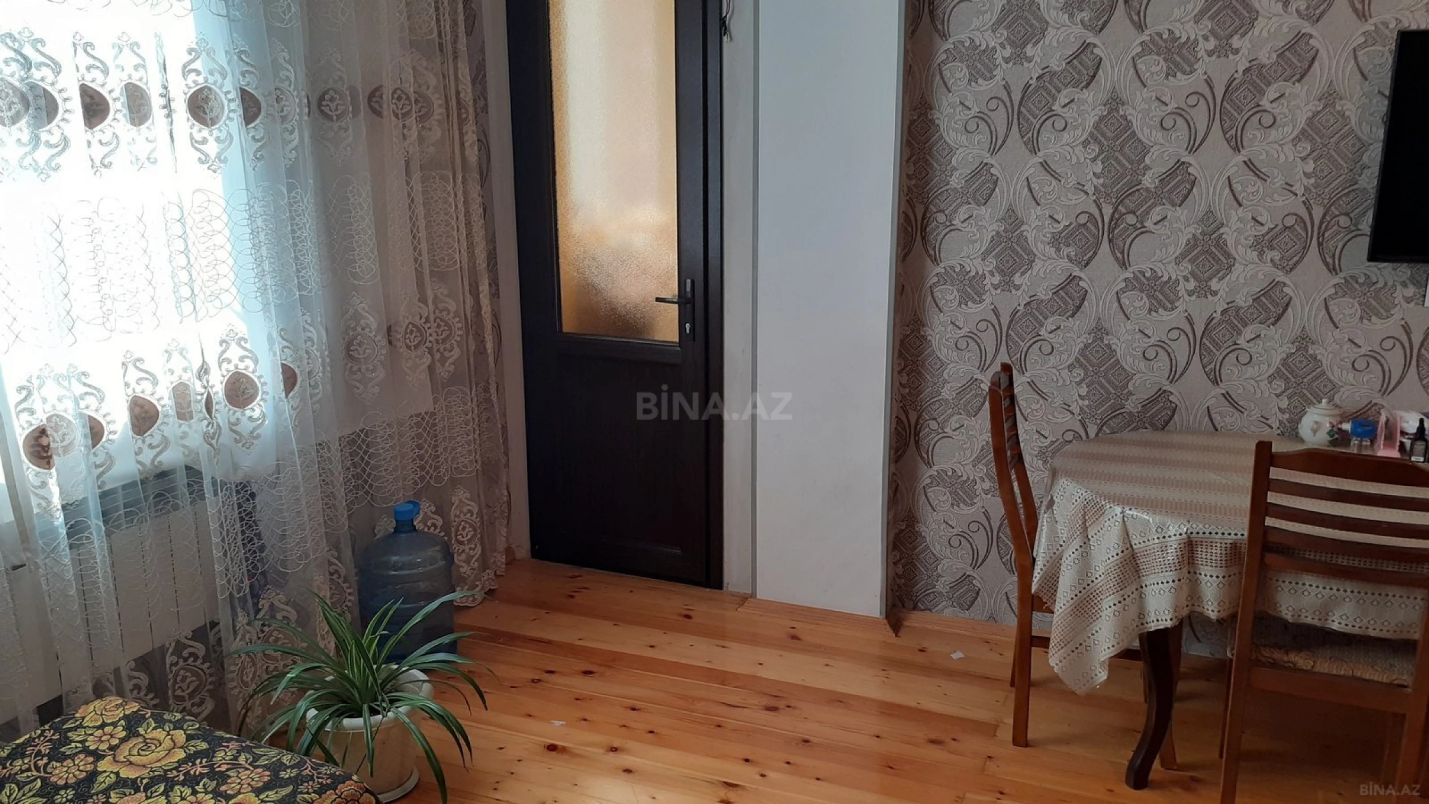 Satılır 2 otaqlı mənzil 47 m²