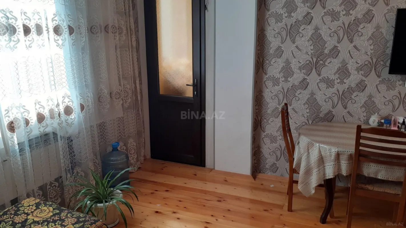 Satılır 2 otaqlı mənzil 47 m²