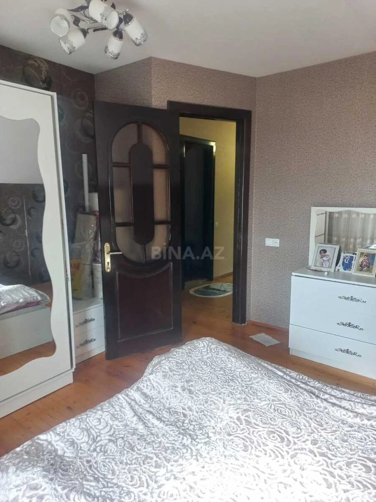 Satılır 4 otaqlı həyət evi 126 m²