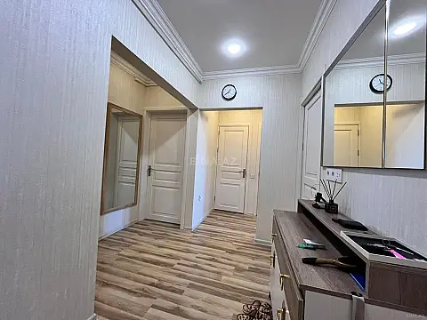 Satılır 3 otaqlı mənzil 75 m² — Bakı, Həzi Aslanov qəs. 3 otaq 75.00 m²