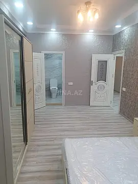 Kirayə verilir 2 otaqlı mənzil 108 m²
