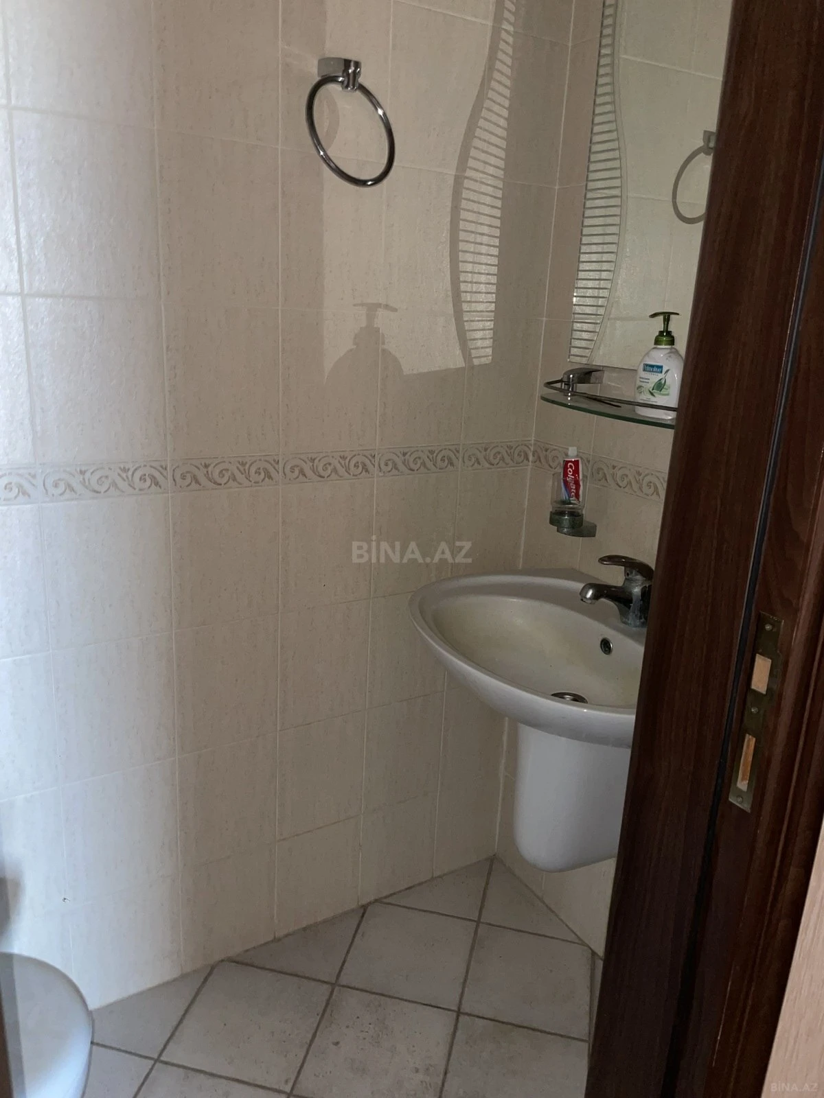Satılır 3 otaqlı mənzil 94 m²