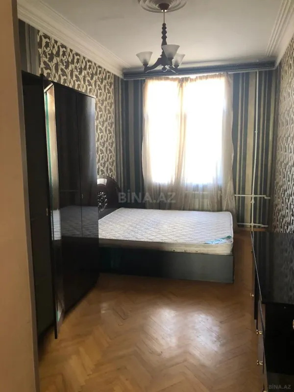 Kirayə verilir 4 otaqlı mənzil 80 m²
