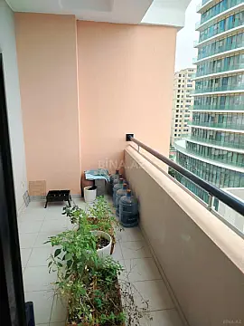 Kirayə verilir 4 otaqlı mənzil 220 m²