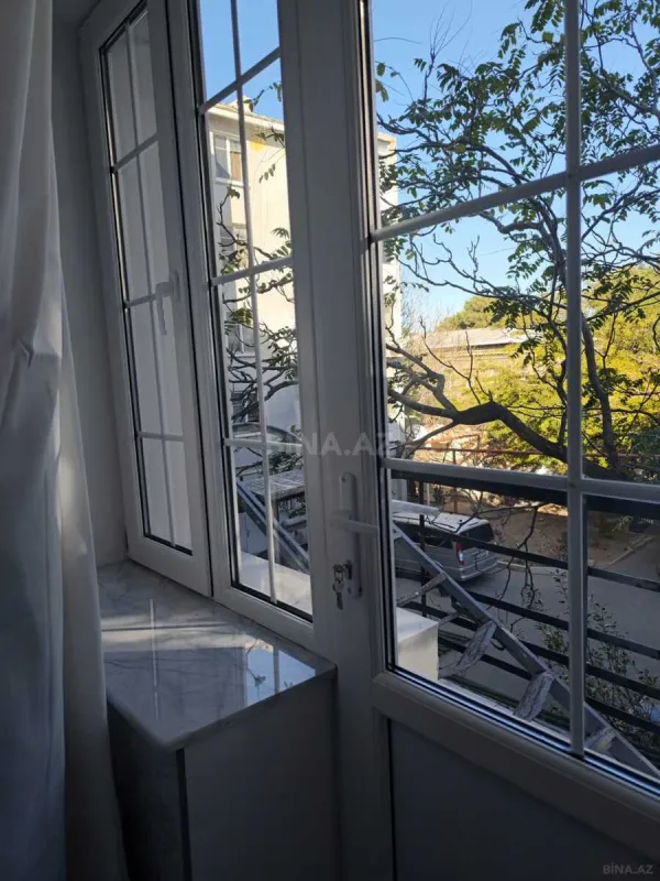 Kirayə verilir 3 otaqlı mənzil 90 m²