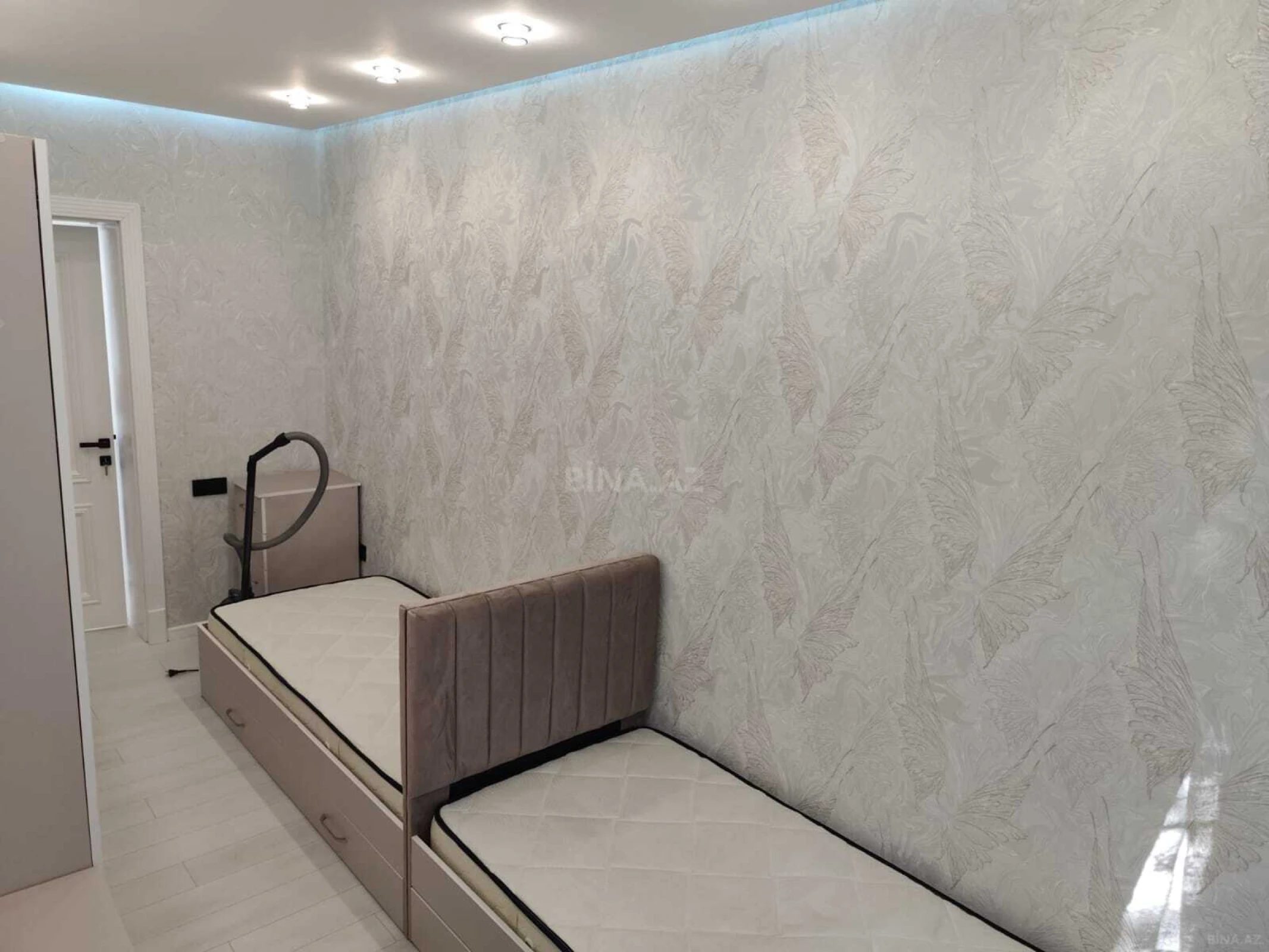 Kirayə verilir 3 otaqlı mənzil 90 m²