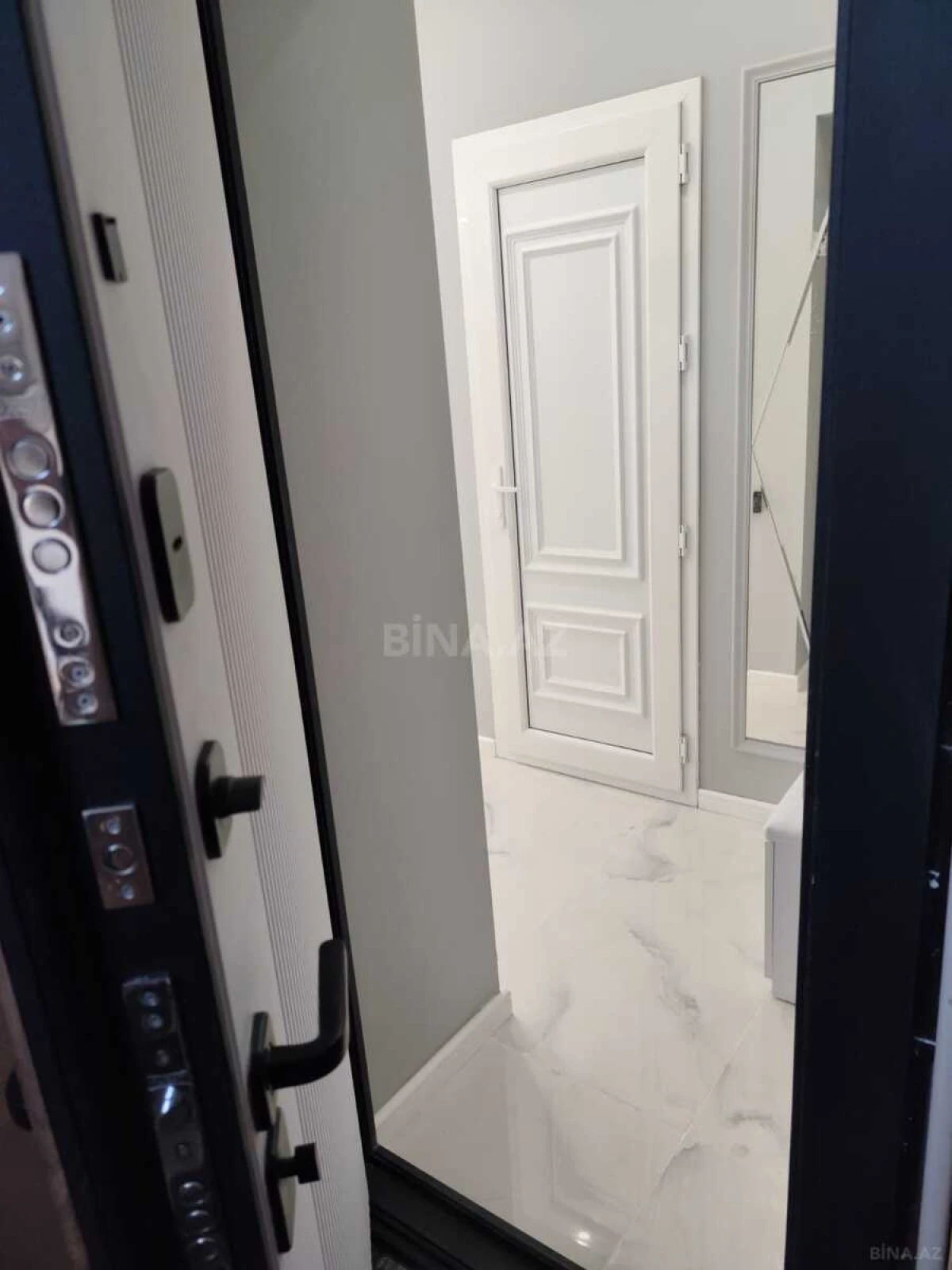 Kirayə verilir 3 otaqlı mənzil 90 m²