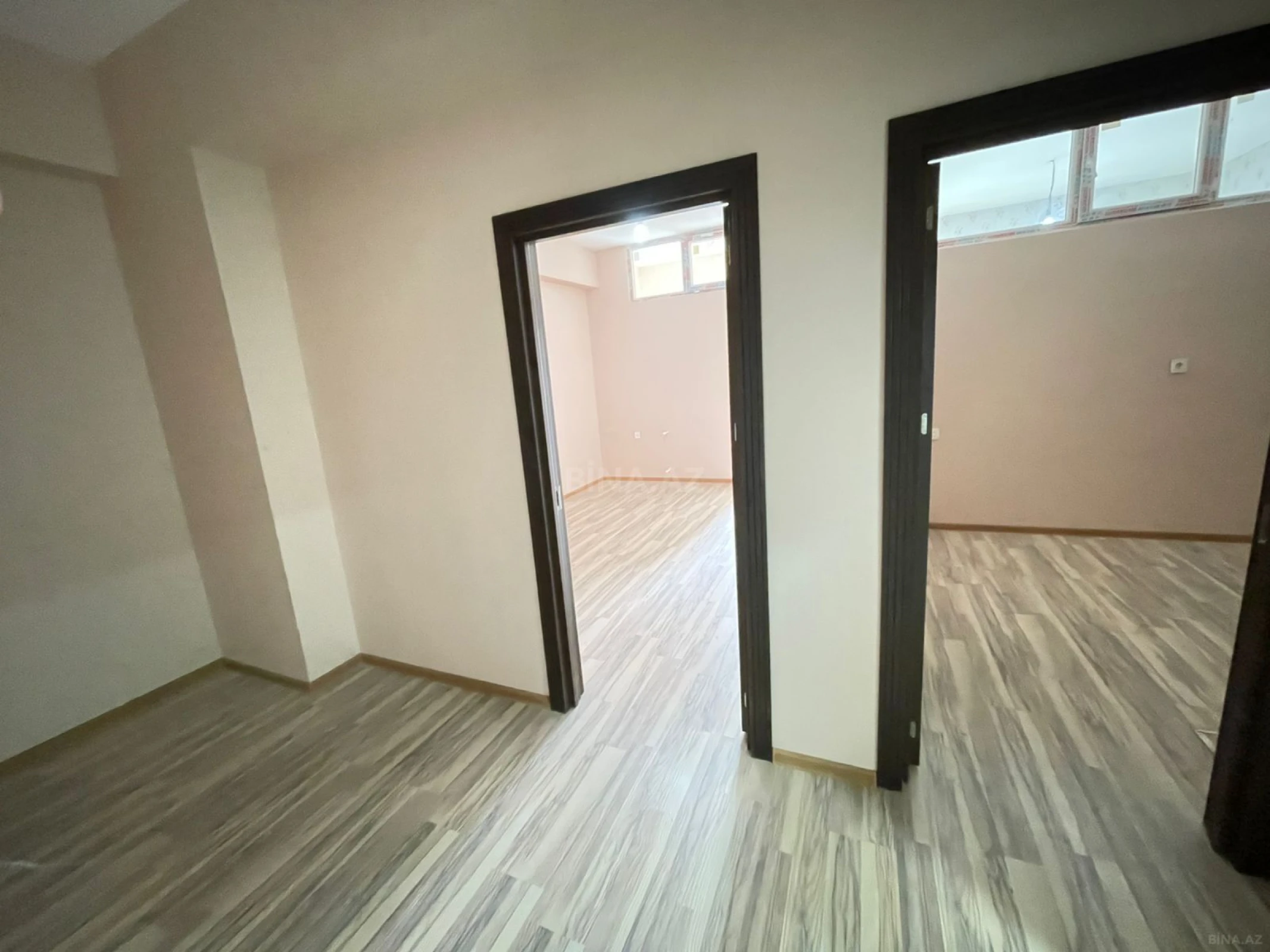 Satılır 2 otaqlı mənzil 58 m²