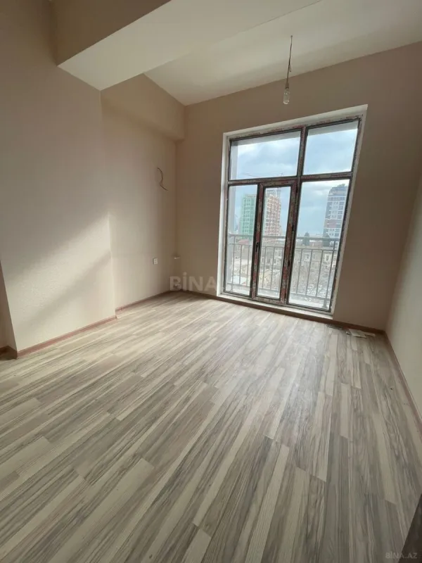 Satılır 2 otaqlı mənzil 58 m²