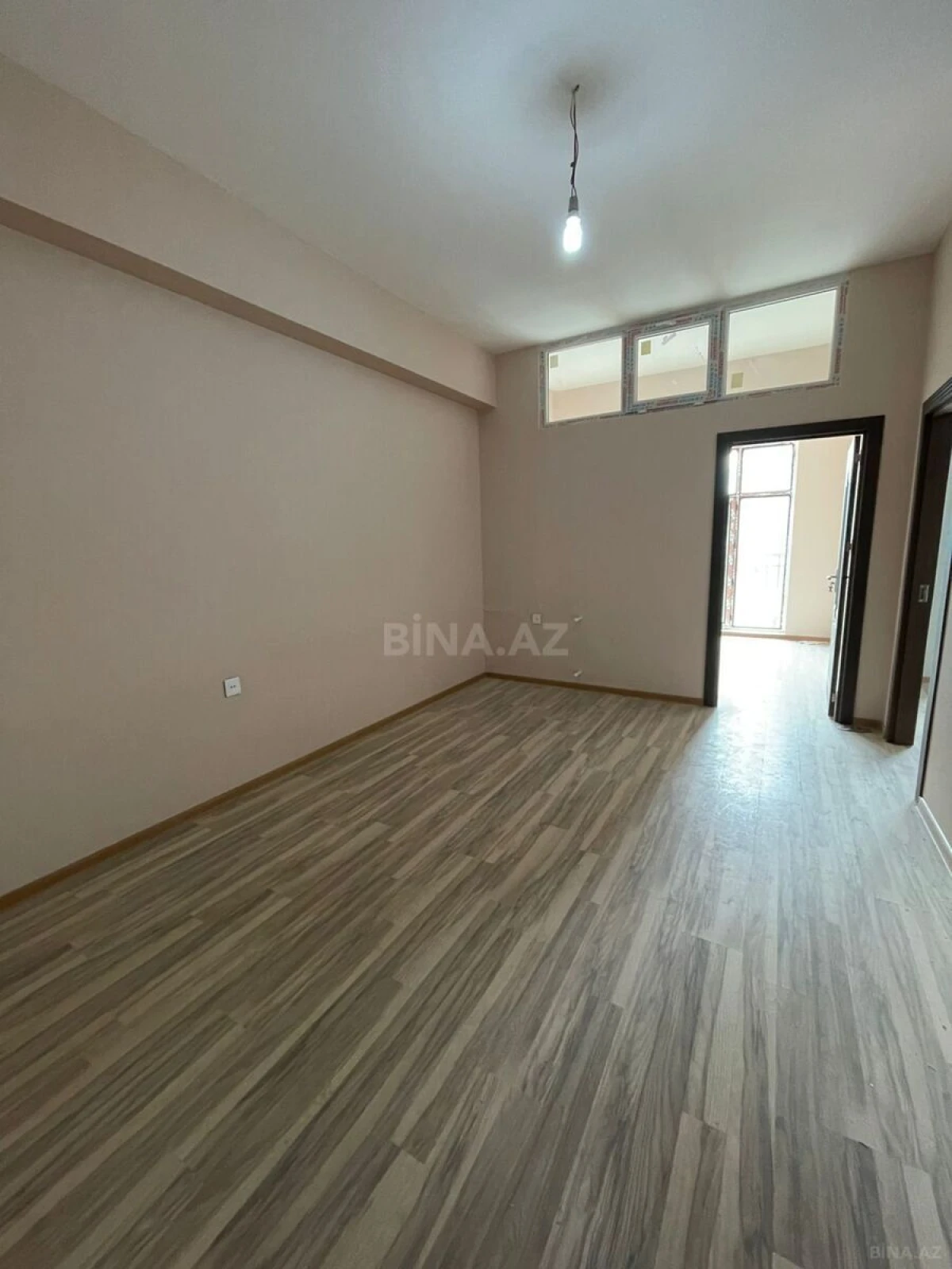 Satılır 2 otaqlı mənzil 58 m²