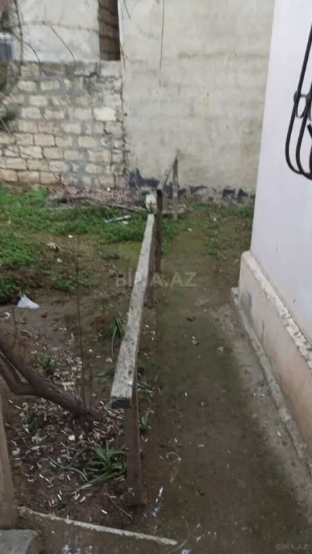 Satılır 4 otaqlı həyət evi 80 m²