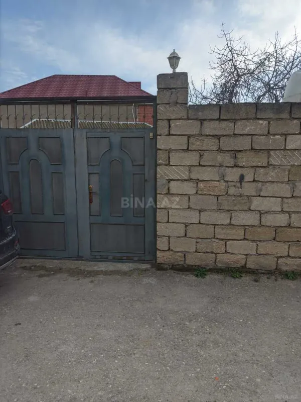 Satılır 4 otaqlı həyət evi 80 m²