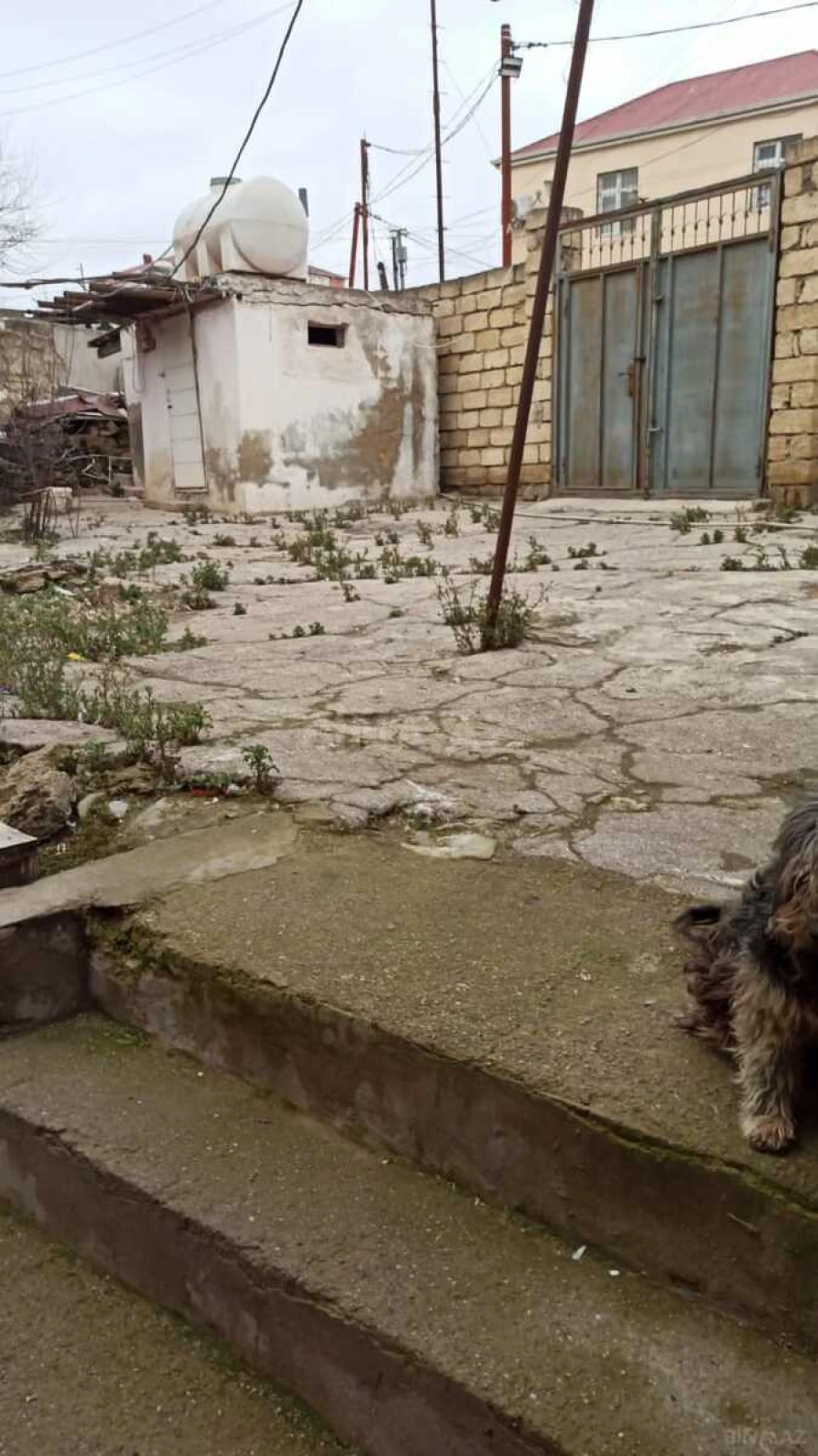 Satılır 4 otaqlı həyət evi 80 m²