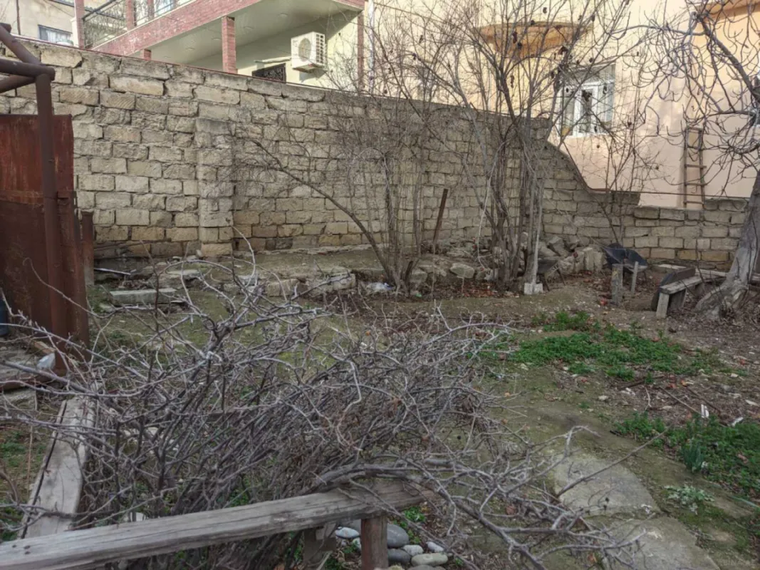 Satılır 4 otaqlı həyət evi 80 m²