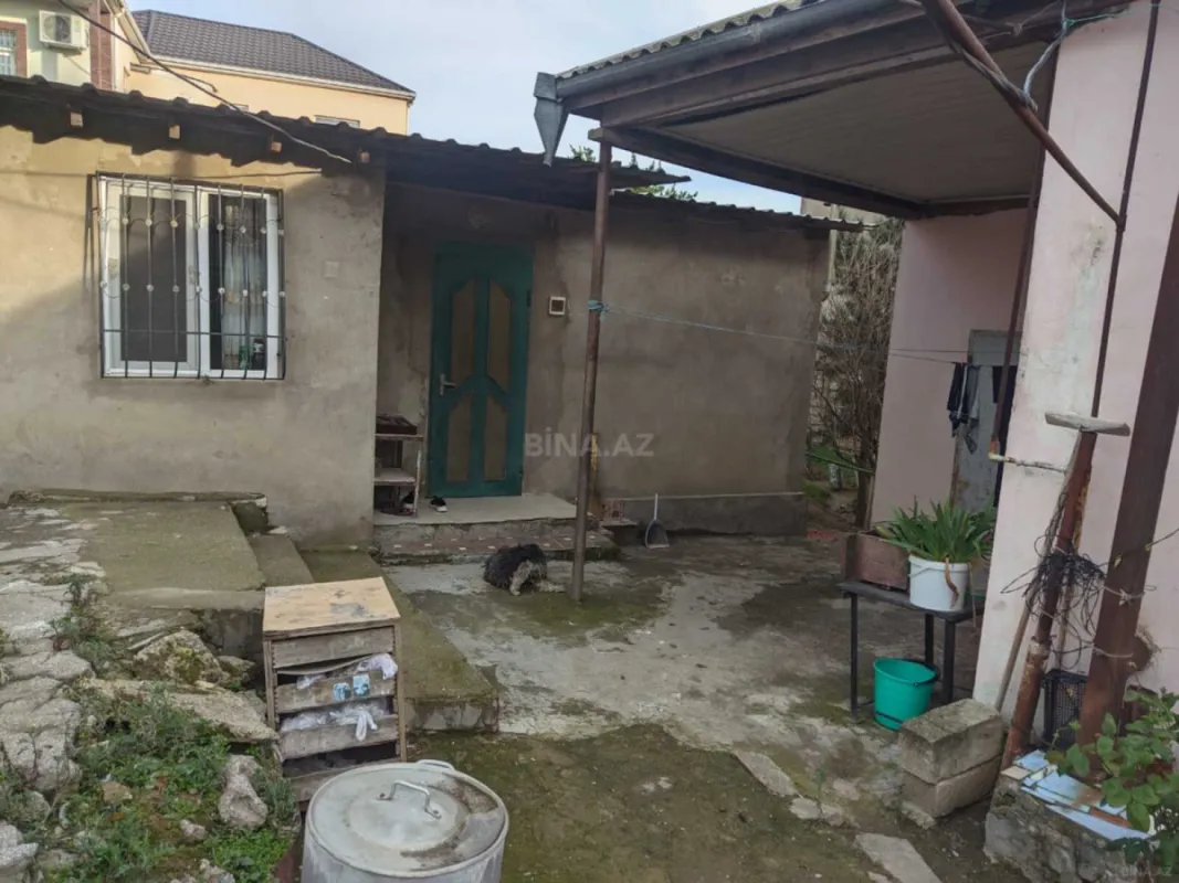 Satılır 4 otaqlı həyət evi 80 m²