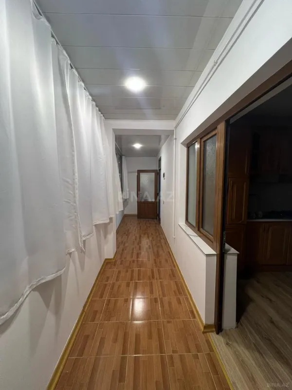 Satılır 3 otaqlı mənzil 105 m²