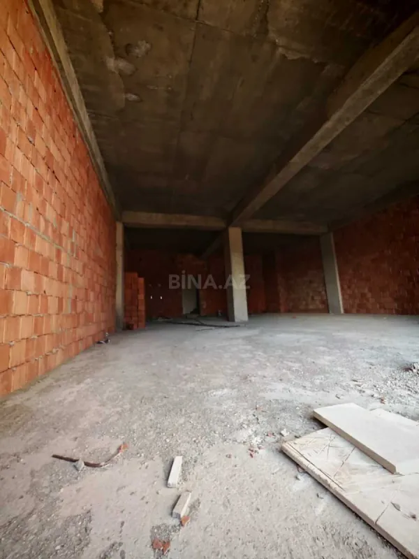 Satılır 3 otaqlı mənzil 125 m²