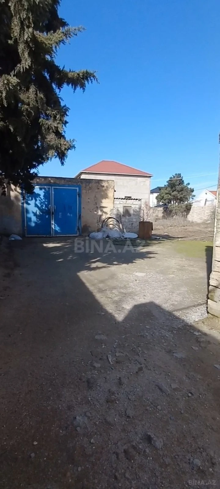 Satılır 6 otaqlı həyət evi 200 m²