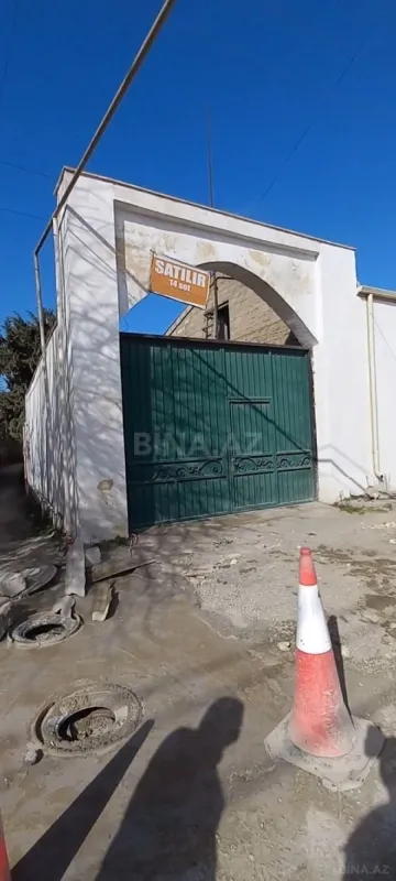 Satılır 6 otaqlı həyət evi 200 m²