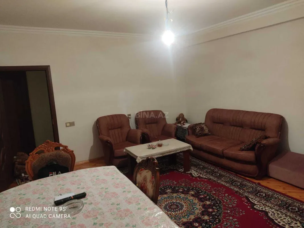 Satılır 3 otaqlı mənzil 98 m²