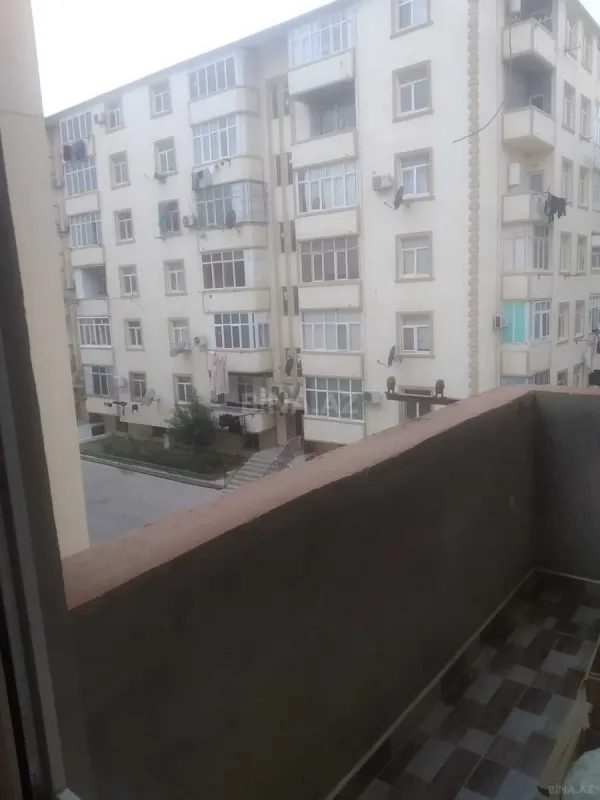 Satılır 3 otaqlı mənzil 98 m²