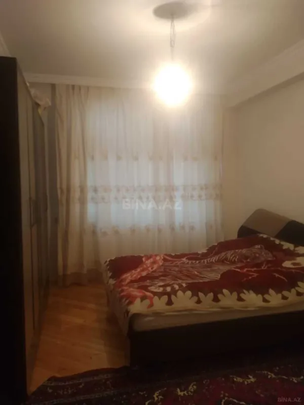 Satılır 3 otaqlı mənzil 98 m²