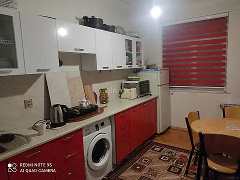 Satılır 3 otaqlı mənzil 98 m²