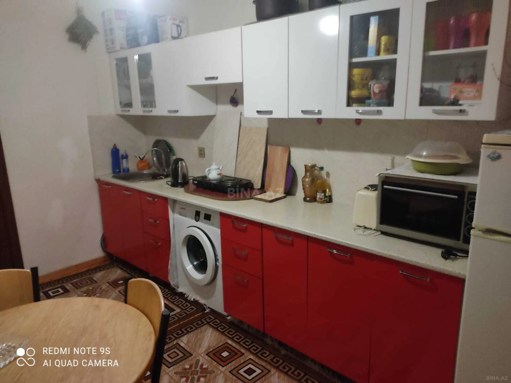 Satılır 3 otaqlı mənzil 98 m²