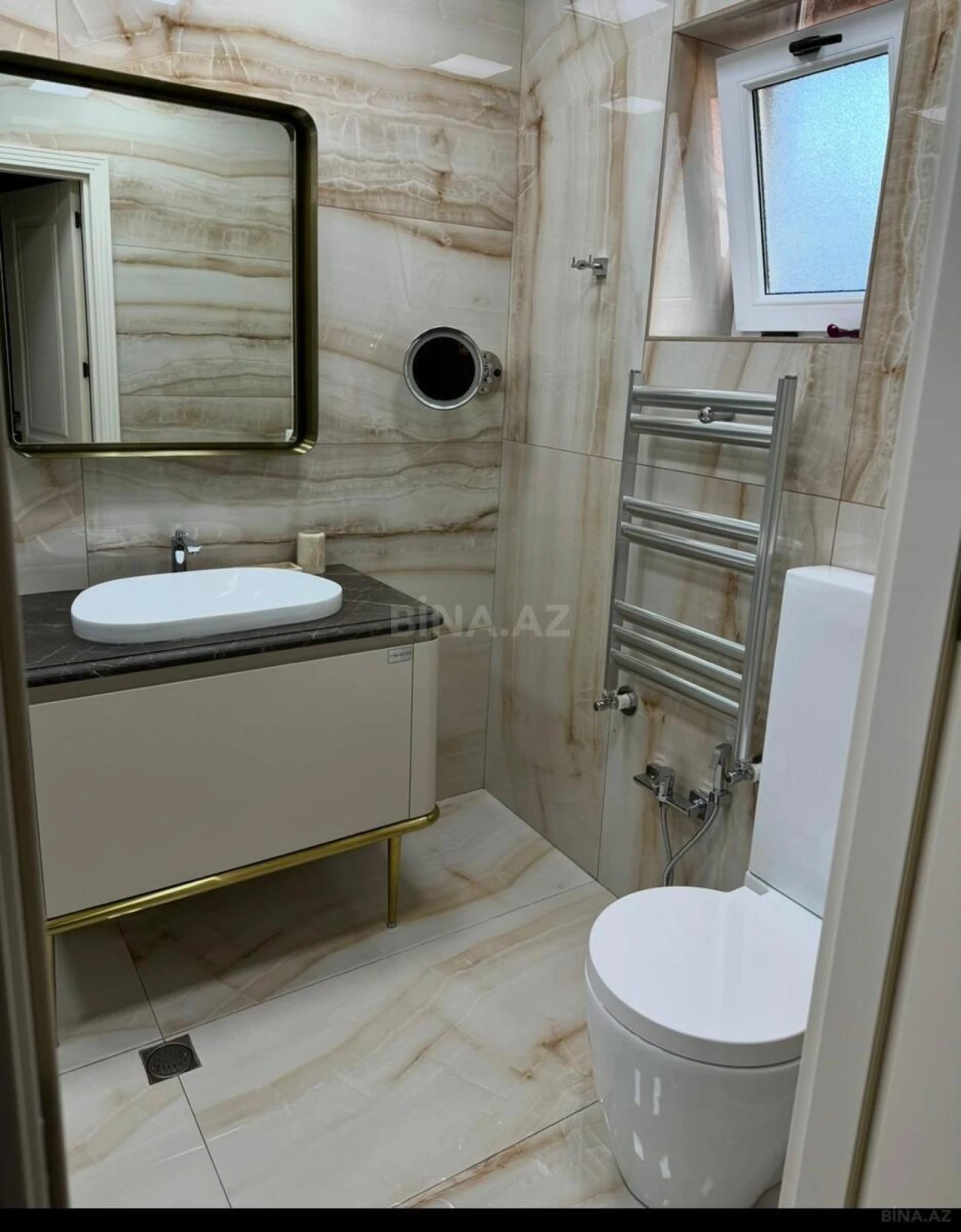 Satılır 4 otaqlı həyət evi 165 m²