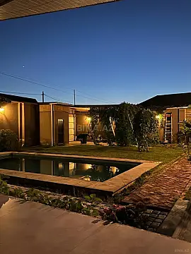 Satılır 4 otaqlı həyət evi 165 m²