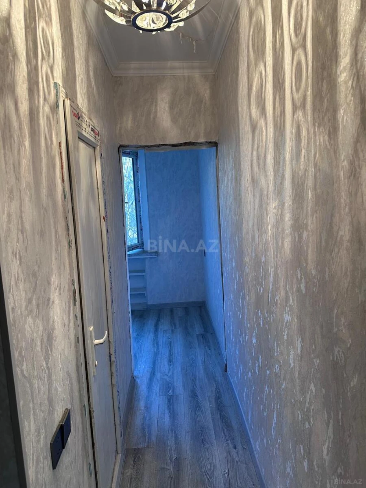 Satılır 1 otaqlı mənzil 35 m²