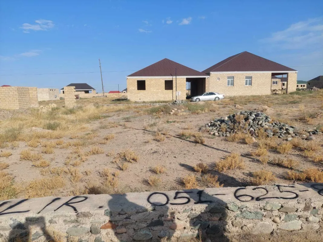 Satılır torpaq sahəsi 4 m²