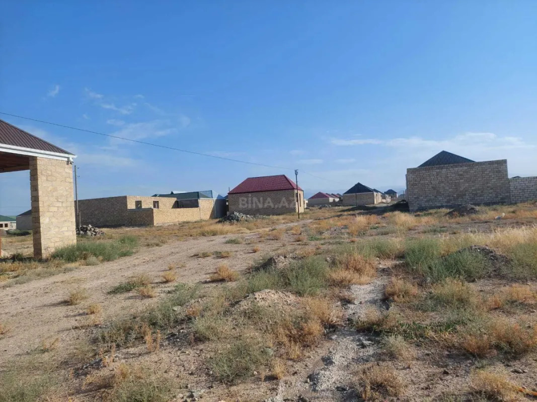 Satılır torpaq sahəsi 4 m²