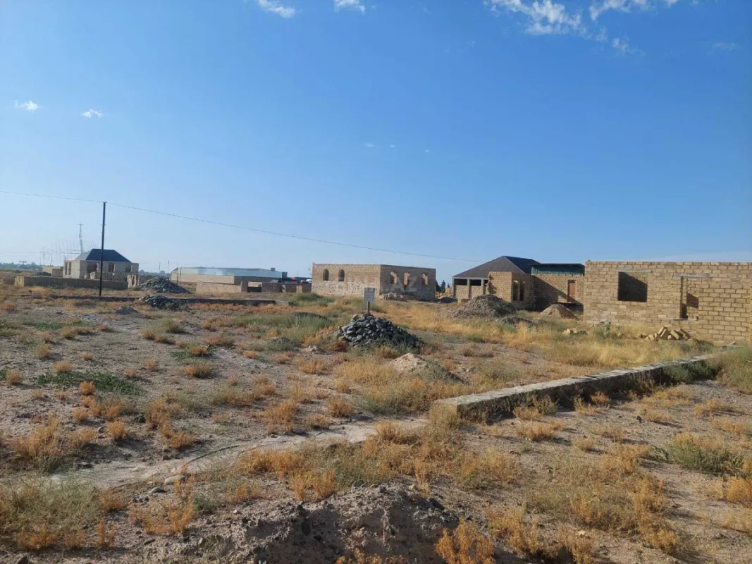 Satılır torpaq sahəsi 4 m²