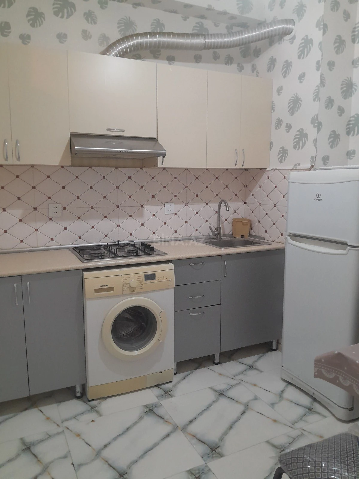 Kirayə verilir 1 otaqlı mənzil 35 m²