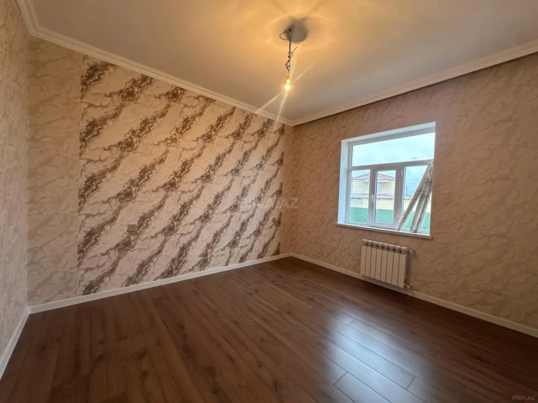 Satılır 4 otaqlı həyət evi 115 m²