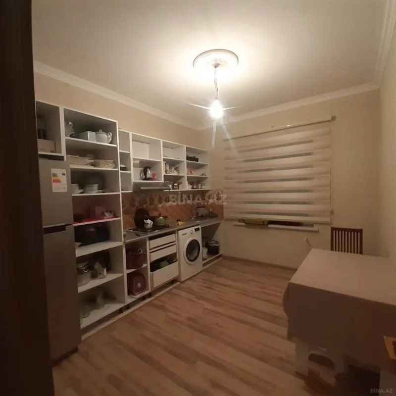 Satılır 4 otaqlı həyət evi 140 m²