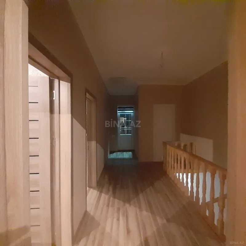Satılır 4 otaqlı həyət evi 140 m²