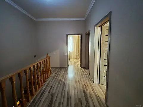 Satılır 4 otaqlı həyət evi 140 m²