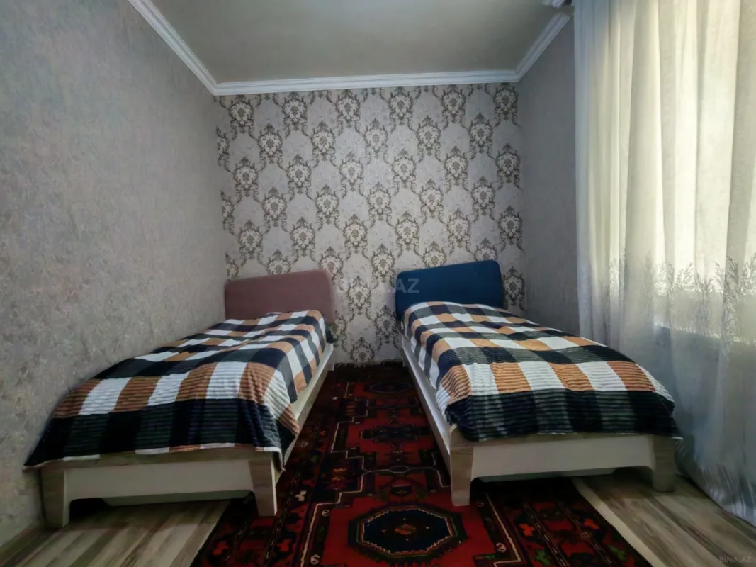 Satılır 4 otaqlı həyət evi 140 m²